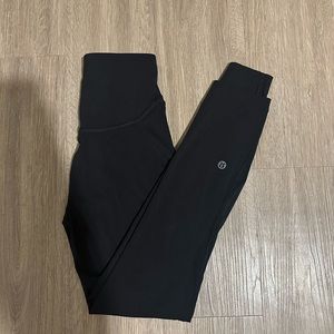 Lululemon cropped leggings